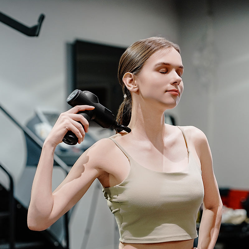 Heat and Cold Muscle Massage Gun – Deep Tissue Therapy with Adjustable Temperature Levels Afaq Al Naseem LLC.