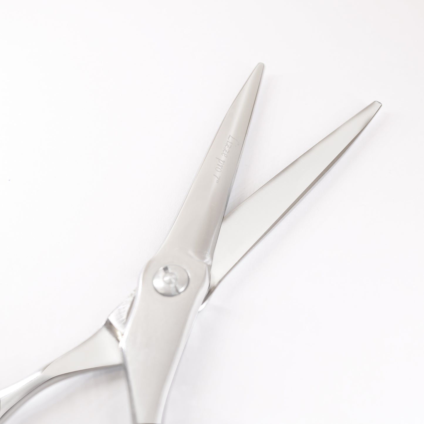 Lizze Pro Hair Cutting Scissors – Premium Stainless Steel Shears for Precision Styling