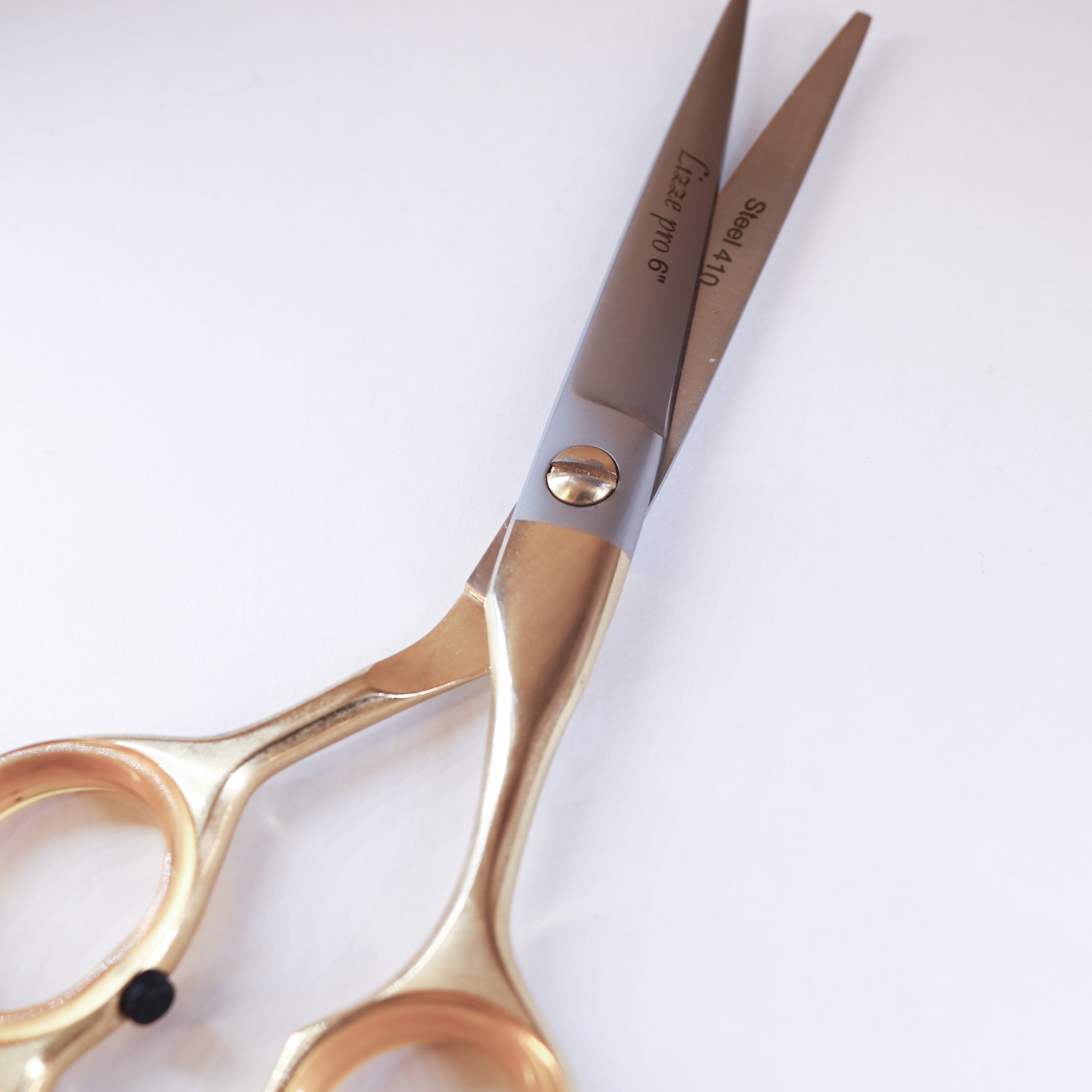 Lizze Pro 6-inch professional hairdressing scissors for precision cutting