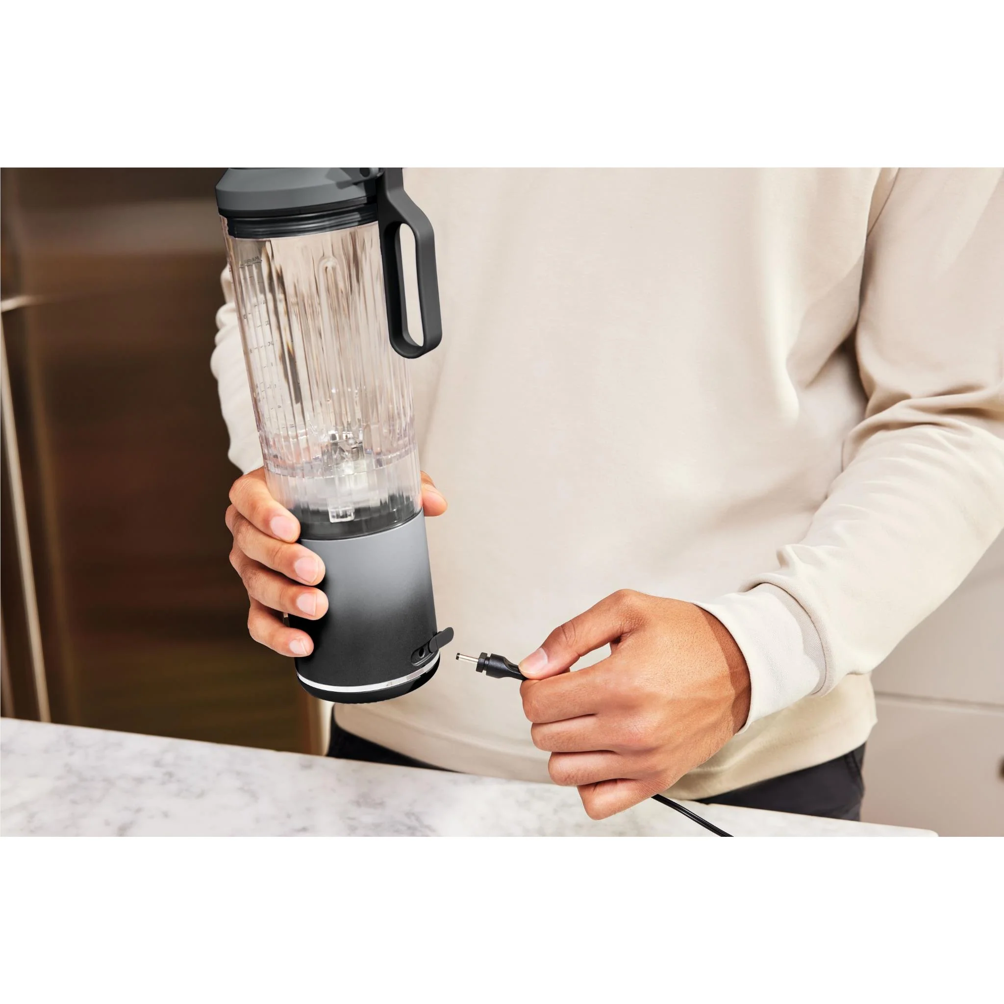 Ninja Blast Max Portable Blender – Cool Grey, 22 oz Twist & Go