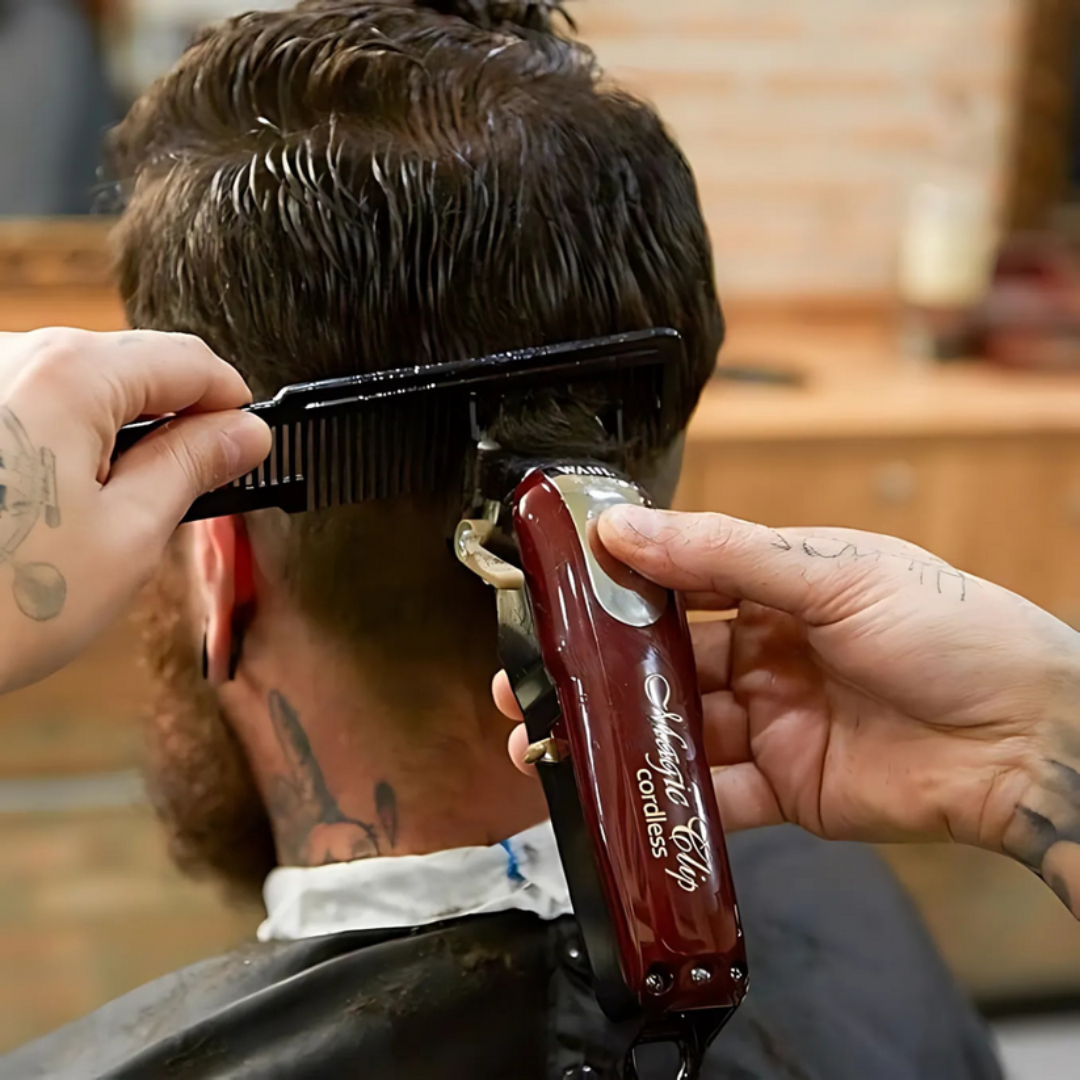Wahl Magic Clip Cordless Professional Hair Clipper with zero-overlap blades
