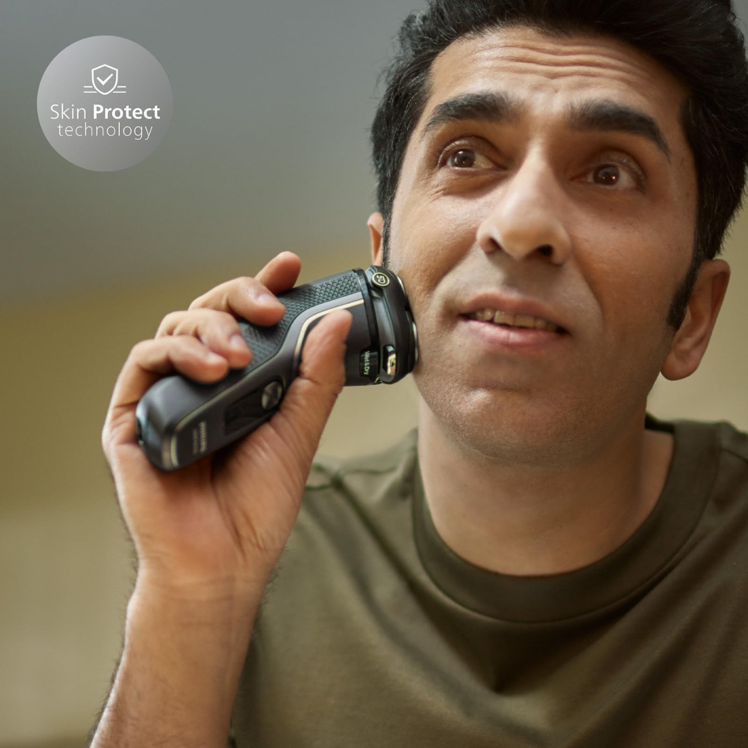 Philips Shaver 3000 Series electric shaver with ergonomic design