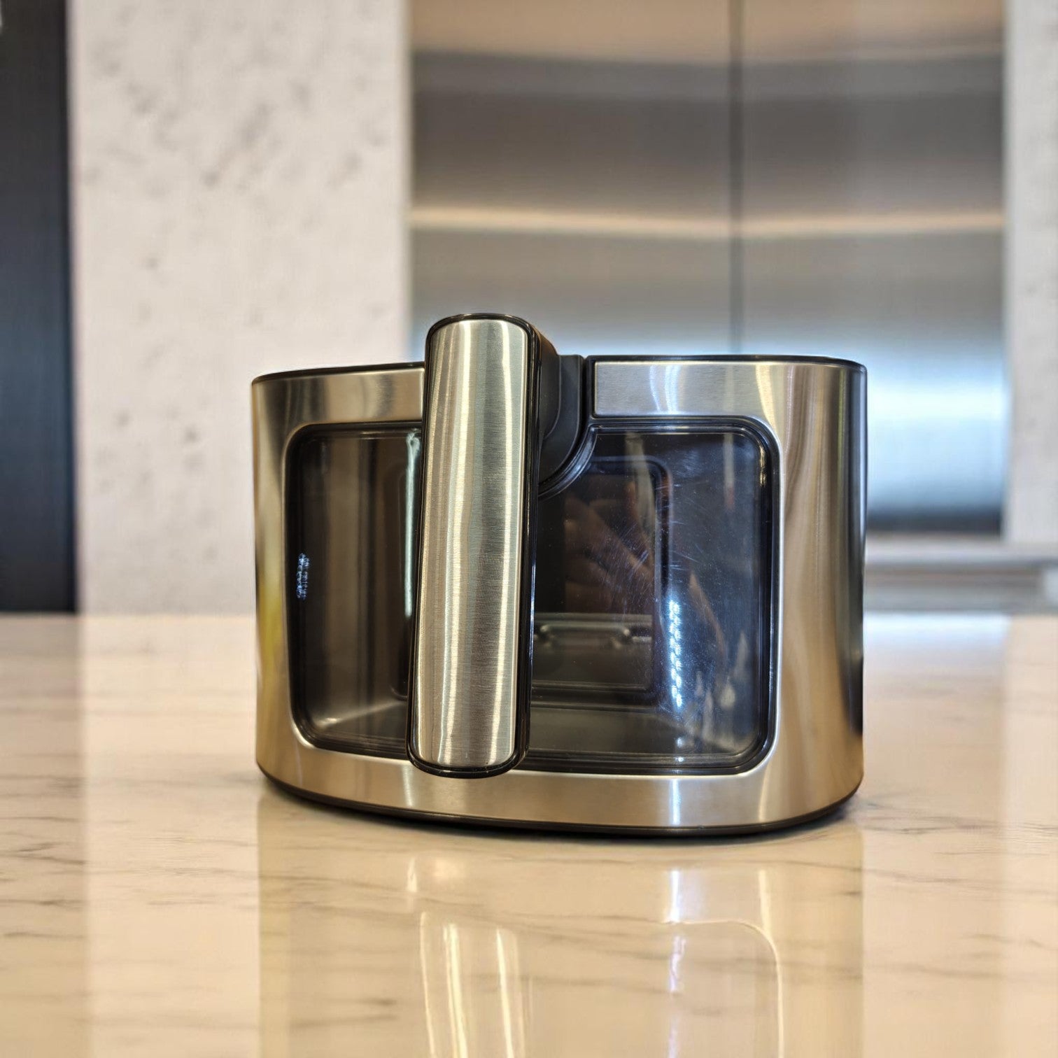 Digital touchscreen of Rene RAF-1716 air fryer